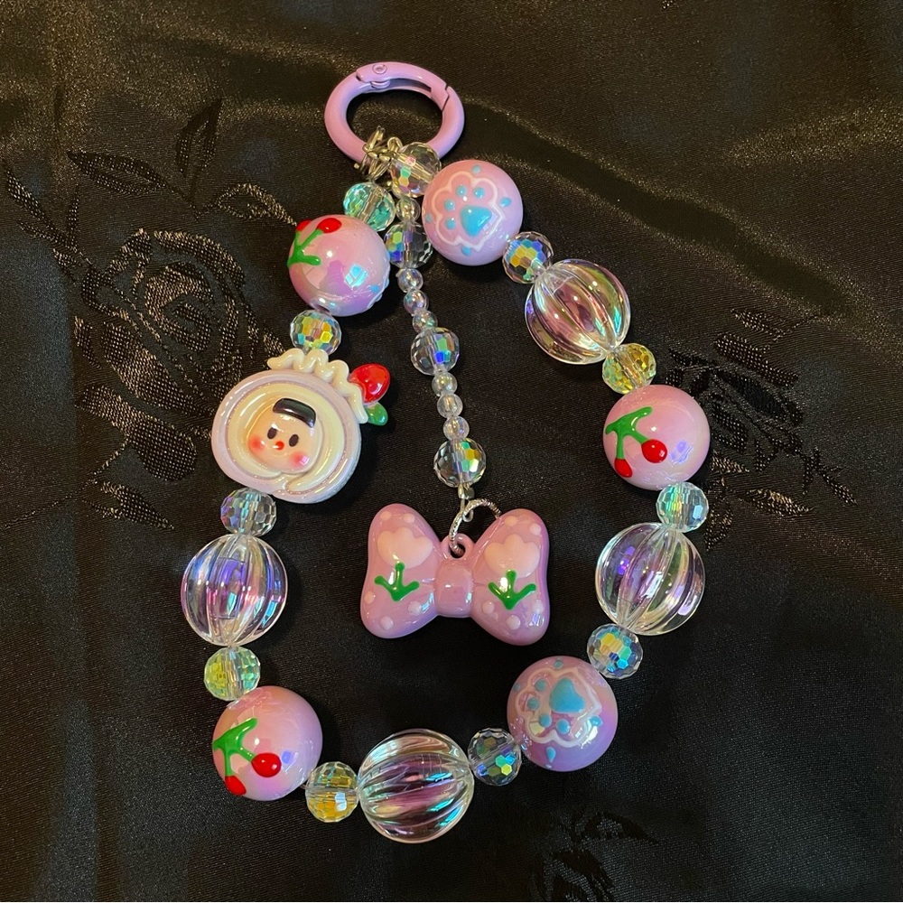 Adorable shining handmade beads keychains,Bag Charm, Phone Charm, Christmas Gift